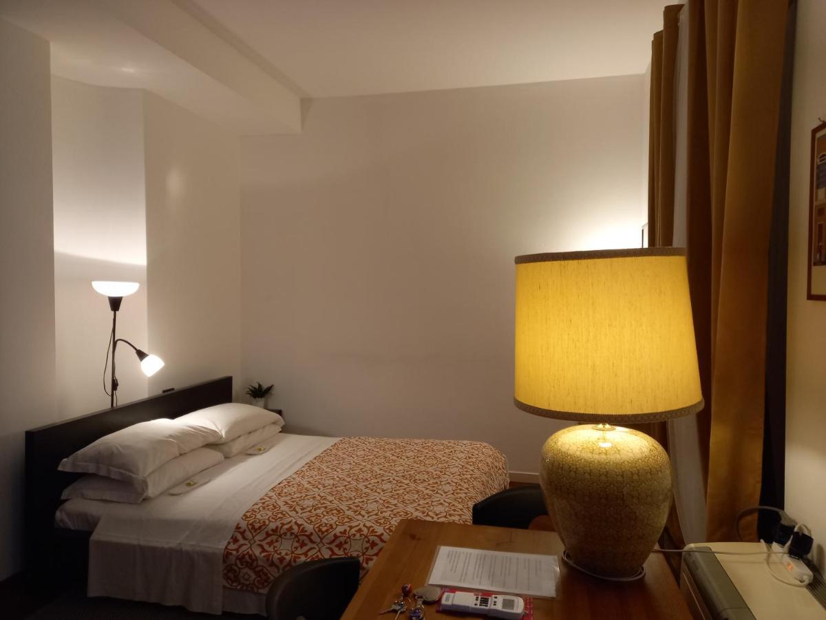Corso Venezia 33 Milan Luaran gambar